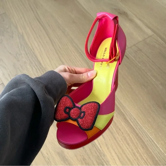 ModCloth x Hello Kitty Stripe Platform Sandals with Glittery Bow - Picture 7 of 16